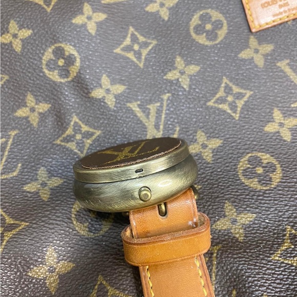 Pill Case - Picture 5 of 16